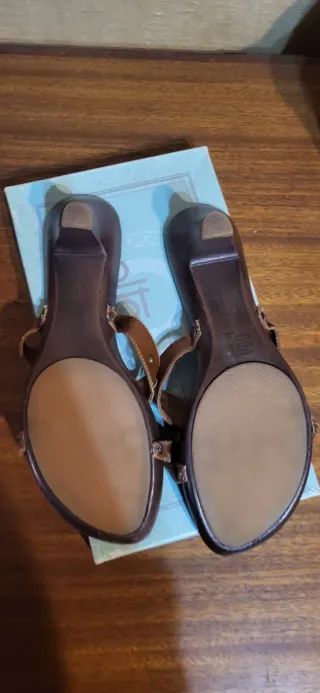 Sandalias Marrones Tacon Bajo