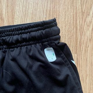 Pantalón Corto Árbitro Macron RFEF