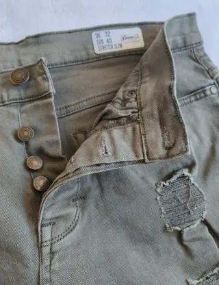 LOTE 4 PANTALONES CORTOS DE HOMBRE