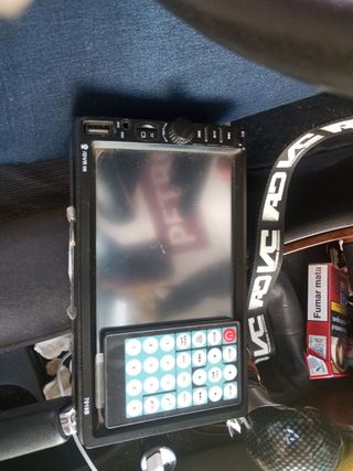 Pantalla Radio Coche 7018B