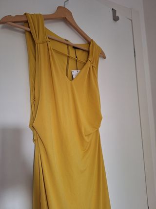 Vestido nuevo amarillo