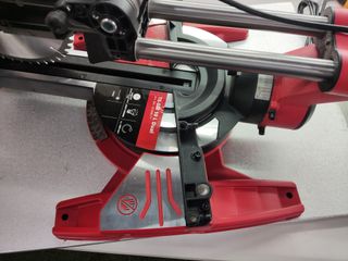 Einhell Sierra ingletadora de tracción TE-SM 10 L 