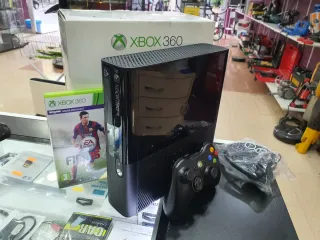 Consola Xbox 360 Slim 500GB Negra