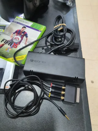 Consola Xbox 360 Slim 500GB Negra