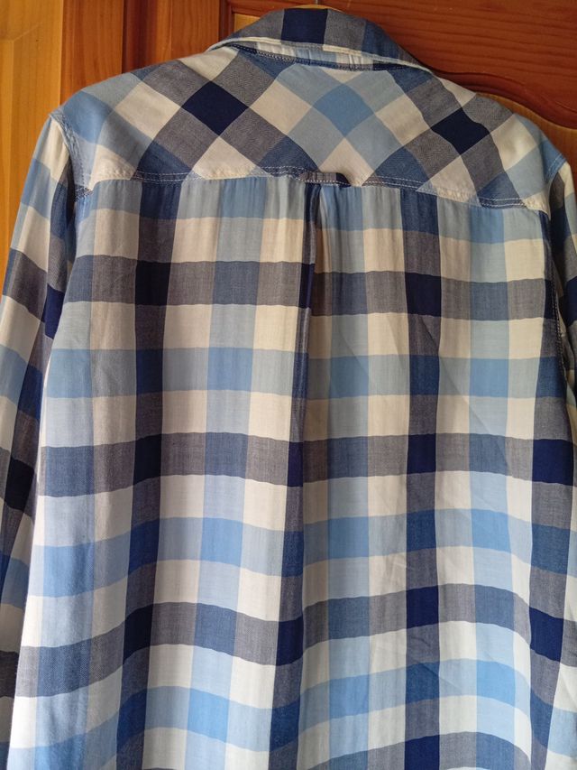 Camisa H&M cuadros azul y blanco Talla M