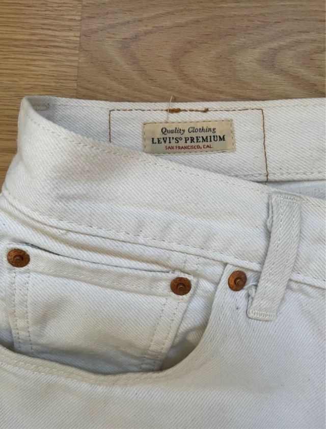 Vaqueros Levi's 501 Blancos