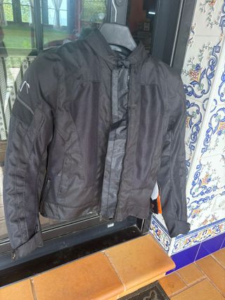 Equipación nueva moto mujer