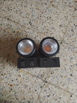 Focos LED Negros (2 unidades)
