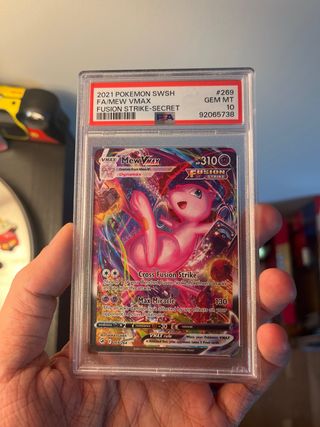 Mew VMAX Fusion Strike PSA 10