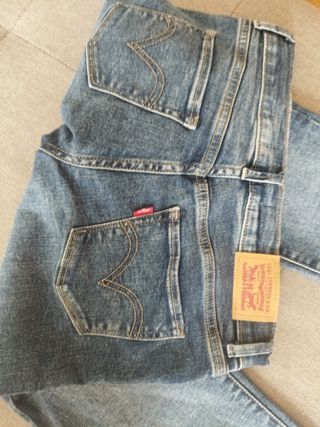 Pantalón levi's