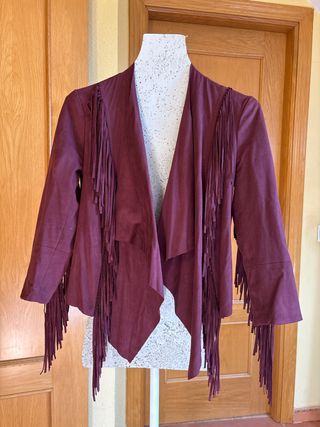 Chaqueta de ante con flecos 