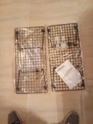 IKEA GREJIG 2/Tavoli con mensole in metallo