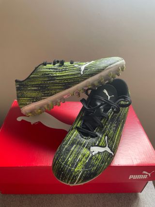 Botas Fútbol Puma Tacos MG Talla 32.5