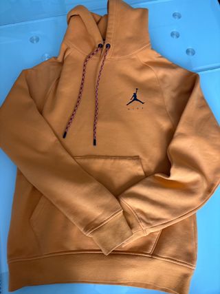 Sudadera Jordan mostaza
