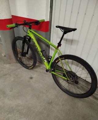 Bicicleta MTB Cannondale Carbono
