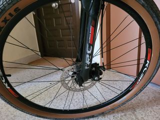 Bicicleta Eléctrica Racer Roja