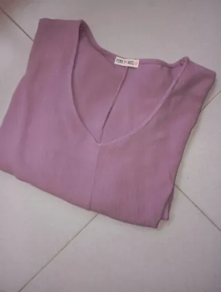 Blusa Pinkpomelo hombros descubiertos pico