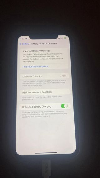 iPhone XR giallo