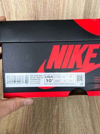Jordan 1 Retro High OG Hyper Royal 44,5
