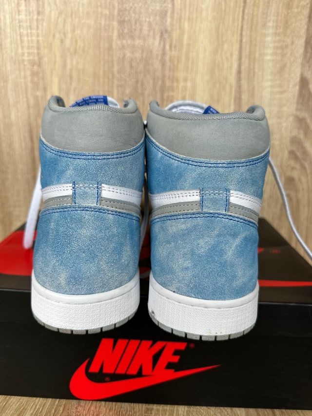Jordan 1 Retro High OG Hyper Royal 44,5