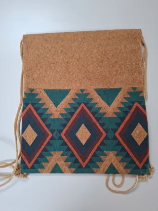 Mochila de corcho con cordones