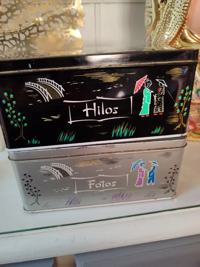 Lote de cajas Cola Cao Metálicas Decorativas Ch