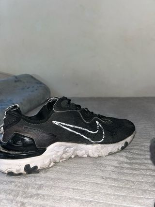 Nike React Vision Negro Blanco Talla 42