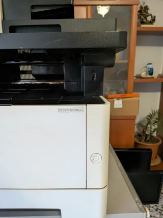Impresora Kyocera ECOSYS M2540dn