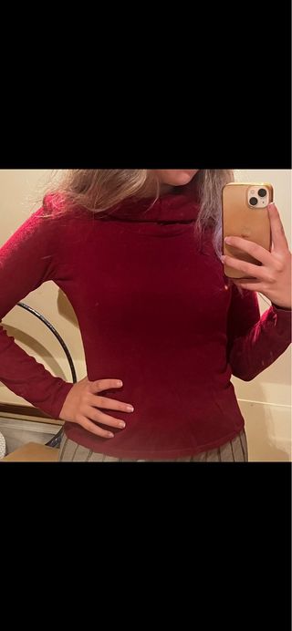 Jersey fino cuello vuelto rojo