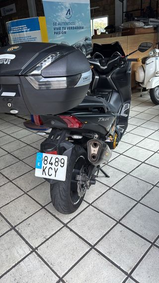 YAMAHA TMAX 530 SX