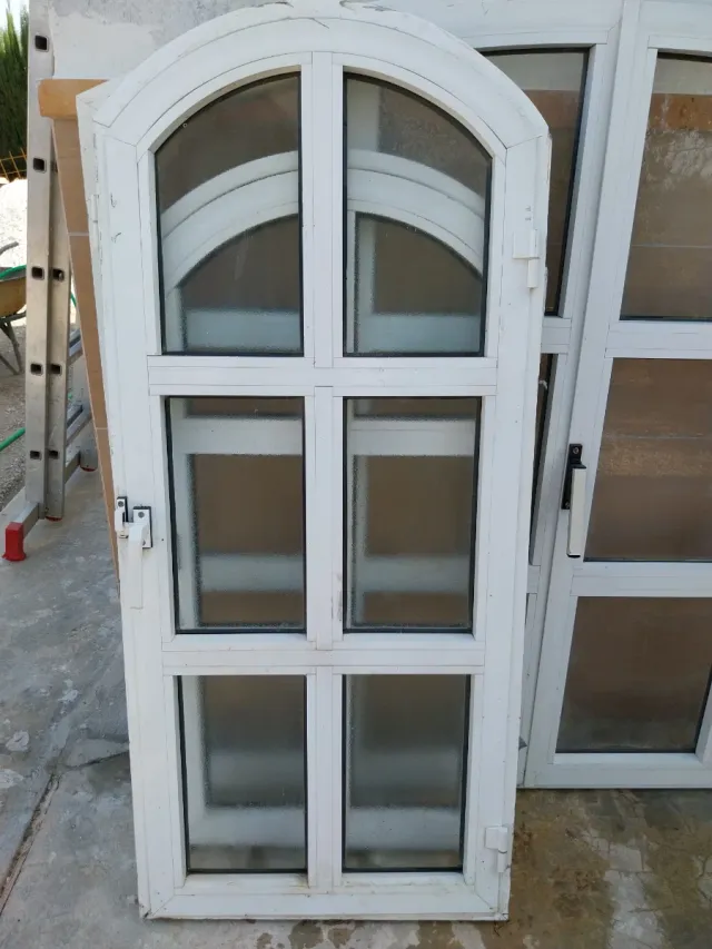 3 Ventanas aluminio blanco y 1 cierre