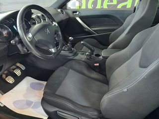 PEUGEOT RCZ 2.0 HDi 163cv