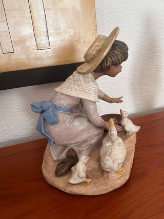Figura Lladró Niña con Patos 32cm