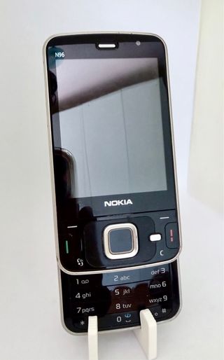 Nokia N96 + N82 - lotto 2 Telefoni