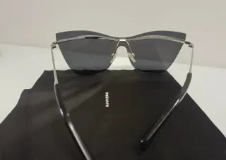 Gafas de sol Hawkers negras y plateadas