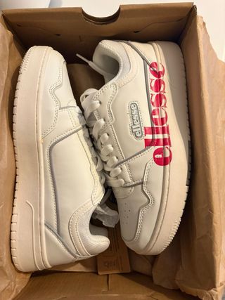 Scarpe da ginnastica Ellesse bianche e rosa