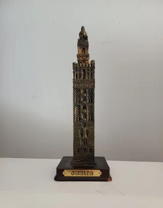 Figura La Giralda