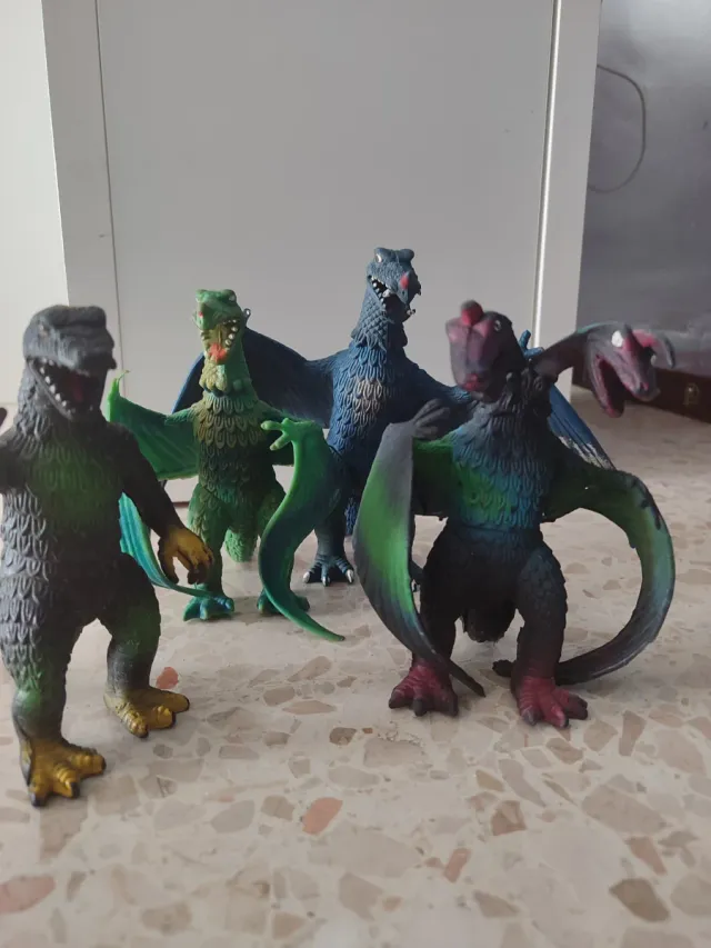 Antiguos Monstruos tipo Godzilla