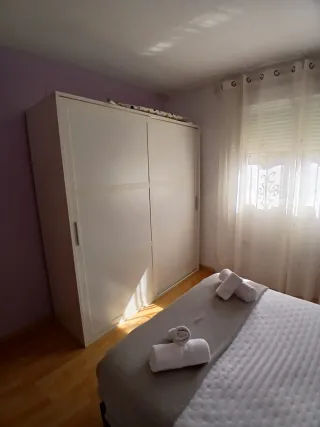 Alquiler apartamento vacacional Hijar