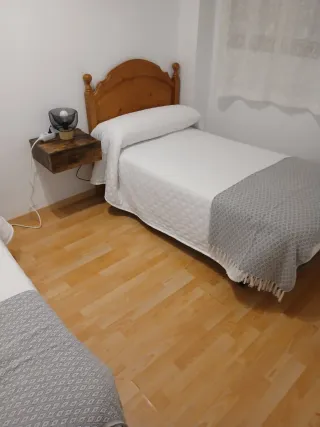 Alquiler apartamento vacacional Hijar