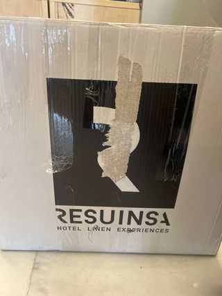 Caja de ropa Resuinsa