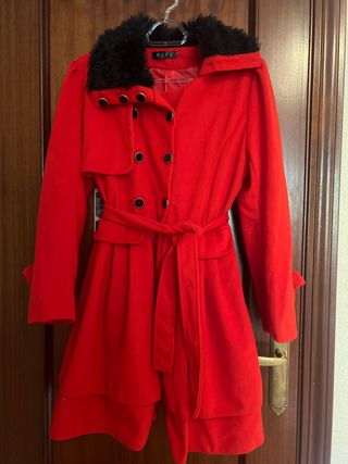 Abrigo KSFS rojo invierno