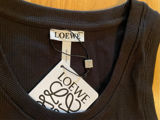 Camiseta sin mangas LOEWE negra