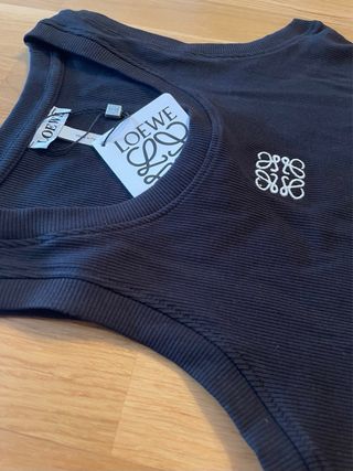 Camiseta sin mangas LOEWE negra