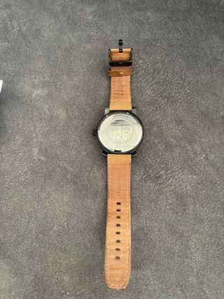 Reloj Timberland Negro y Marrón