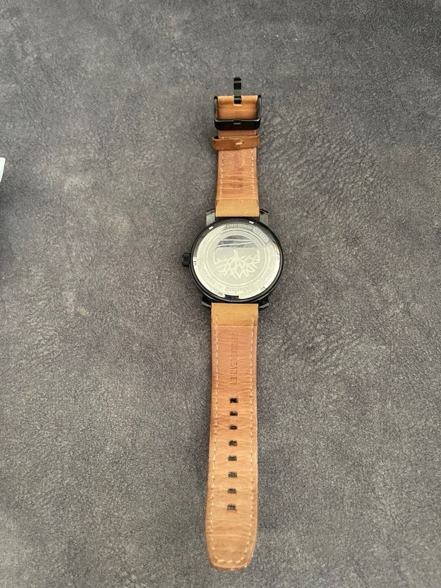 Reloj Timberland Negro y Marrón