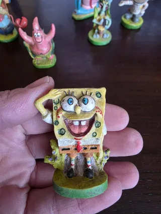 Figuras acuario Bob Esponja 