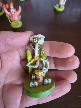 Figuras acuario Bob Esponja 