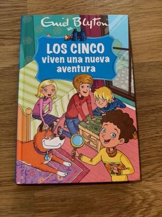 Dos libros de Los Cinco y “Las cinco amazonas”