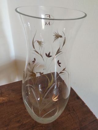 Vaso in vetro decorato a mano